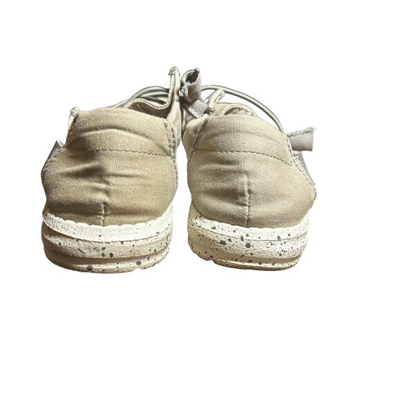Women's Hey Dude Wendy Grey Shoes size 6 and Slip On Canvas comfortable casual - Picture 7 of 11
